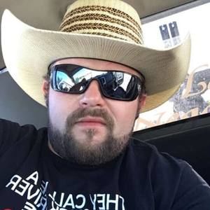 Meet your Posher, Lee